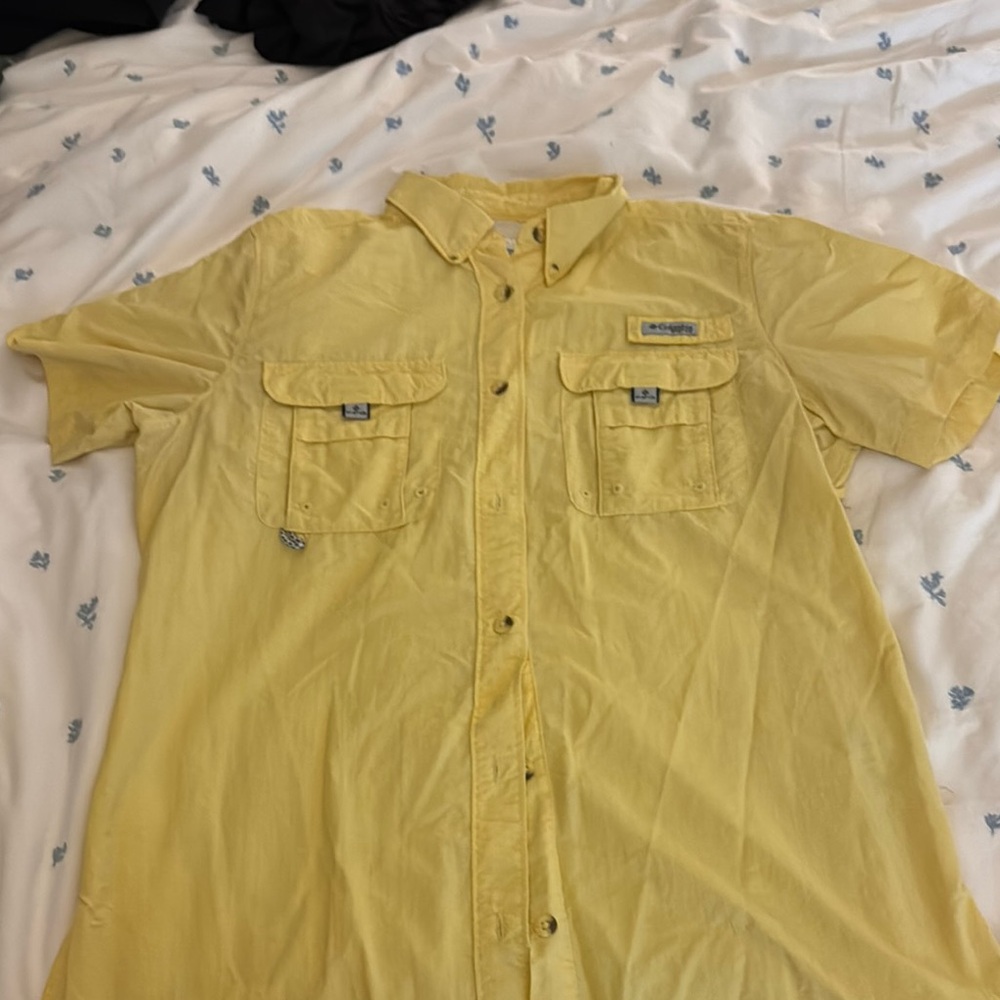 Columbia Yellow Casual Button Down Shirt Lightweight